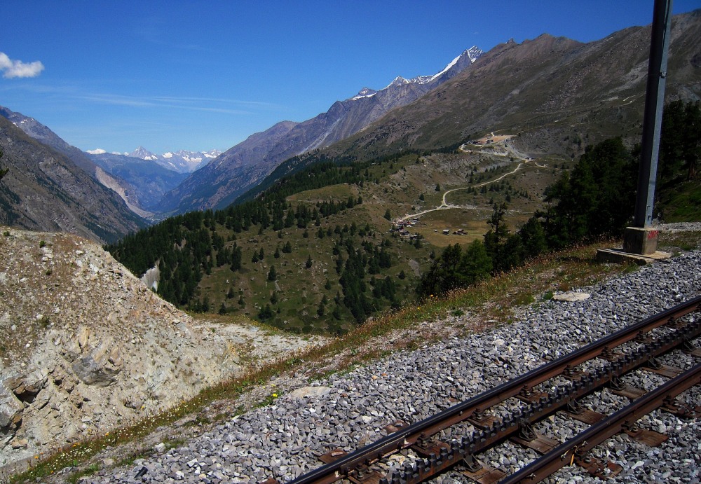 Mountains.jpg
